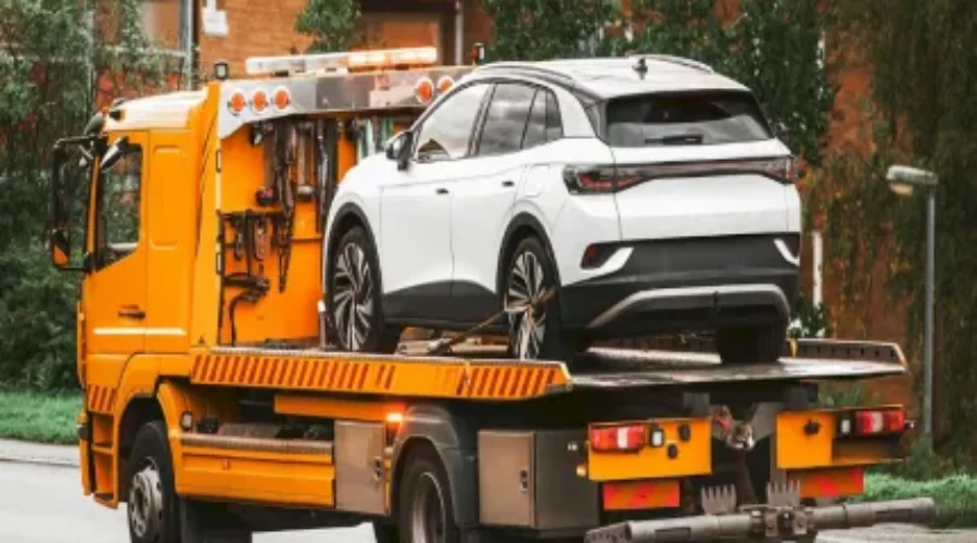 Machias’ Top 10 Tow Trucks That Arrive Fast When You Need Help